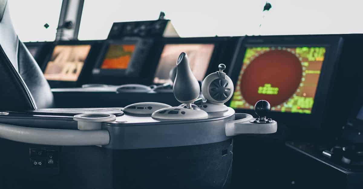 discover everything you need to know about radars, these essential devices for navigation and safety. learn how they work, their various applications, and their impact on everyday life.